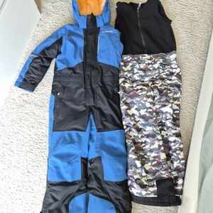 Kids Columbia Blue and Black Snowsuit Buga And Snowbib